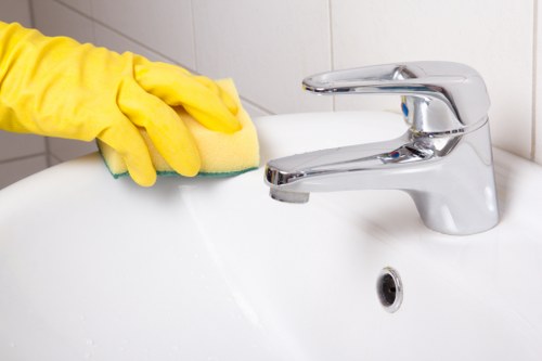 London cleaning service checklist for homes, flats, and businesses